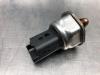 Brandstofdruk sensor van een Renault Megane III Grandtour (KZ), 2008 / 2016 1.2 16V TCE 115, Combi/o, 4Dr, Benzine, 1.197cc, 85kW (116pk), FWD, H5F400; H5FA4, 2012-03 / 2015-08, KZ11; KZD1 2015