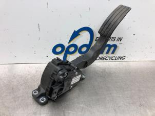 Gebruikte Gaspedaalpositie Sensor Renault Twingo II (CN) 1.5 dCi 70 Prijs € 42,00 Margeregeling aangeboden door Gebr Opdam B.V.