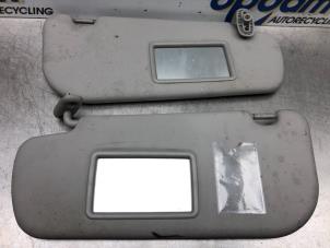 Gebruikte Zonneklep Kia Picanto (BA) 1.1 12V Prijs € 17,00 Margeregeling aangeboden door Gebr Opdam B.V.