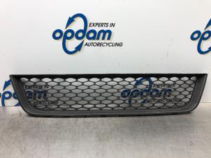 Gebruikte Bumper Rooster Kia Picanto (BA) 1.1 12V Prijs € 21,00 Margeregeling aangeboden door Gebr Opdam B.V.