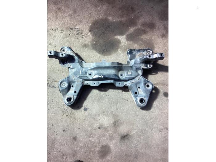 Gebruikte Subframe Peugeot 208 I (CA/CC/CK/CL) 1.0 Vti 12V PureTech Prijs € 85,00 Margeregeling aangeboden door Gebr Opdam B.V.