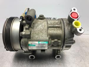 Gebruikte Pomp Airco Renault Twingo (C06) 1.2 Prijs € 42,00 Margeregeling aangeboden door Gebr Opdam B.V.