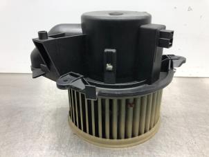 Gebruikte Chaufage Ventilatiemotor Fiat Doblo (223A/119) 1.4 Prijs € 34,00 Margeregeling aangeboden door Gebr Opdam B.V.
