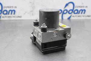 Gebruikte ABS Pomp Peugeot 5008 I (0A/0E) 1.6 THP 16V Prijs € 170,00 Margeregeling aangeboden door Gebr Opdam B.V.