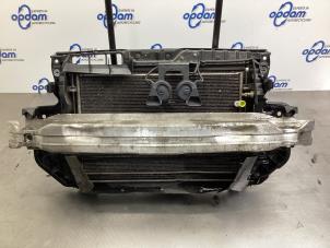 Gebruikte Frontpaneel Audi A6 (C6) 2.4 V6 24V Prijs € 404,00 Margeregeling aangeboden door Gebr Opdam B.V.