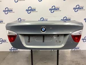 Gebruikte Achterklep BMW 3 serie (E90) 318i 16V Prijs € 106,00 Margeregeling aangeboden door Gebr Opdam B.V.