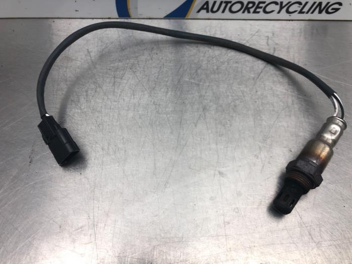 Lambda Sonde van een Renault Twingo II (CN) 1.2 16V 2011