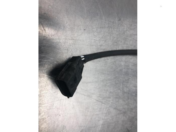 Lambda Sonde van een Renault Twingo II (CN) 1.2 16V 2011