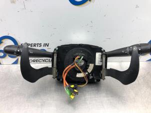 Gebruikte Combischakelaar Stuurkolom Citroen C3 (FC/FL/FT) 1.6 16V Prijs € 85,00 Margeregeling aangeboden door Gebr Opdam B.V.