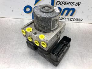 Gebruikte ABS Pomp Citroen C3 (FC/FL/FT) 1.6 16V Prijs € 64,00 Margeregeling aangeboden door Gebr Opdam B.V.