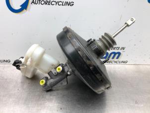 Gebruikte Rembooster Renault Twingo II (CN) 1.2 16V Prijs € 42,00 Margeregeling aangeboden door Gebr Opdam B.V.