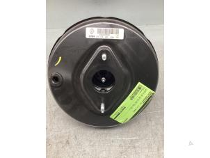 Gebruikte Rembol Dacia Sandero II 0.9 TCE 90 12V Prijs € 64,00 Margeregeling aangeboden door Gebr Opdam B.V.