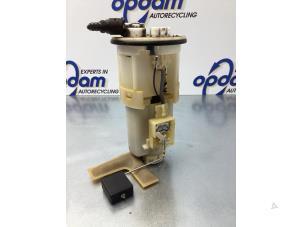 Gebruikte Benzinepomp Toyota Celica (ZZT230/231) 1.8 16V VVTL-i TS Prijs € 51,00 Margeregeling aangeboden door Gebr Opdam B.V.