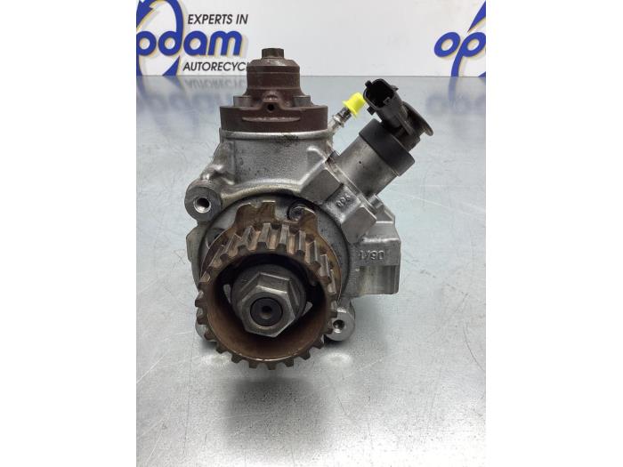 Gebruikte Dieselpomp Peugeot 308 (L3/L8/LB/LH/LP) 1.6 BlueHDi 115 Prijs € 170,00 Margeregeling aangeboden door Gebr Opdam B.V.