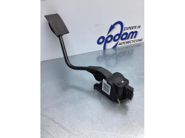 Gebruikte Gaspedaalpositie Sensor Peugeot 508 (8D) 2.0 Hybrid4 16V Prijs € 26,00 Margeregeling aangeboden door Gebr Opdam B.V.