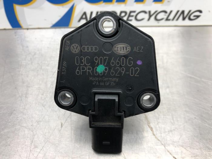Gebruikte Oliepeil sensor Volkswagen Polo V (6R) 1.6 TDI 16V 90 Prijs € 17,00 Margeregeling aangeboden door Gebr Opdam B.V.