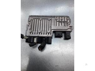 Gebruikte Start/Stop computer Peugeot 208 I (CA/CC/CK/CL) 1.4 HDi Prijs € 85,00 Margeregeling aangeboden door Gebr Opdam B.V.