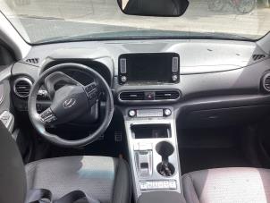 Gebruikte Airbag Set + Module Hyundai Kona (OS) 39 kWh Prijs € 1.232,00 Margeregeling aangeboden door Gebr Opdam B.V.