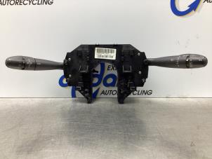 Gebruikte Licht + Raw Schakelaar Citroen C4 Berline (LC) 1.6 16V Prijs € 64,00 Margeregeling aangeboden door Gebr Opdam B.V.