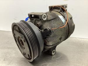 Gebruikte Aircopomp Renault Scénic I (JA) 1.6 16V Prijs € 42,00 Margeregeling aangeboden door Gebr Opdam B.V.