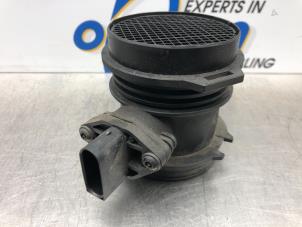 Gebruikte Luchtmassameter Mercedes CLK (C209) 2.6 240 V6 18V Prijs € 42,00 Margeregeling aangeboden door Gebr Opdam B.V.