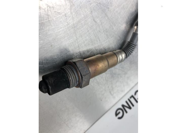 Lambda Sonde van een Opel Corsa D 1.3 CDTi 16V ecoFLEX 2011