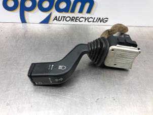 Gebruikte Pinker Schakelaar Opel Omega B Caravan (21/22/23) 2.5 V6 24V Prijs € 21,00 Margeregeling aangeboden door Gebr Opdam B.V.