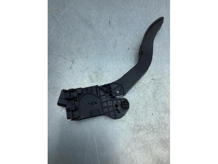 Gebruikte Sensor Gaspedaalpositie Volkswagen Up! (121) 1.0 12V 60 Prijs € 26,00 Margeregeling aangeboden door Gebr Opdam B.V.