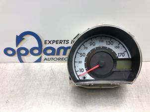 Gebruikte Kilometerteller KM Citroen C1 1.0 12V Prijs € 42,00 Margeregeling aangeboden door Gebr Opdam B.V.