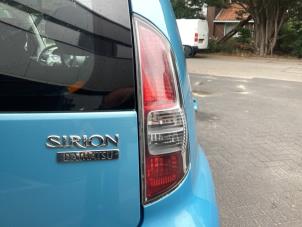 Gebruikte Achterlicht rechts Daihatsu Sirion 2 (M3) 1.0 12V DVVT Prijs € 30,00 Margeregeling aangeboden door Gebr Opdam B.V.
