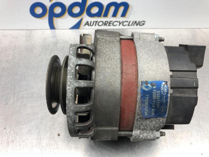Gebruikte Dynamo Renault Twingo (C06) 1.2 SPi Phase I Prijs € 42,00 Margeregeling aangeboden door Gebr Opdam B.V.