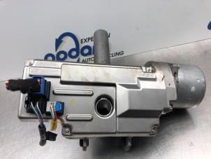 Gebruikte Servo Elektrisch Opel Corsa D 1.4 16V Twinport Prijs € 106,00 Margeregeling aangeboden door Gebr Opdam B.V.