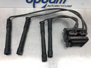 Gebruikte Bobine Renault Twingo (C06) 1.2 16V Prijs € 26,00 Margeregeling aangeboden door Gebr Opdam B.V.