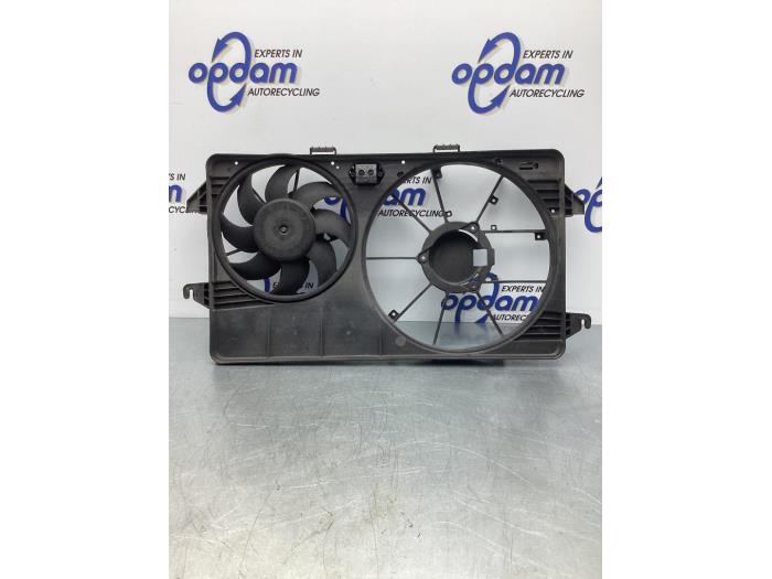 Koelvin van een Ford Transit Connect 1.8 TDCi 75 2007