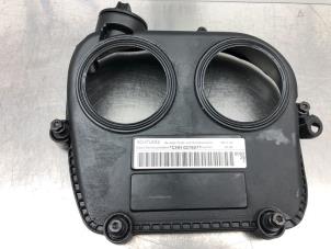 Gebruikte Distributiedeksel Volkswagen Golf VII (AUA) 2.0 GTI 16V Prijs € 42,00 Margeregeling aangeboden door Gebr Opdam B.V.