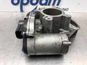 Gebruikte EGR Klep Renault Trafic New (JL) 2.0 dCi 16V 115 Prijs € 75,00 Margeregeling aangeboden door Gebr Opdam B.V.