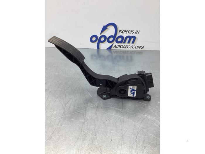 Gebruikte Gaspedaalpositie Sensor Opel Agila (B) 1.0 12V Prijs € 30,00 Margeregeling aangeboden door Gebr Opdam B.V.