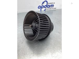 Gebruikte Kachel Ventilatiemotor Ford Transit Connect (PJ2) 1.6 TDCi 16V 95 Prijs € 48,40 Inclusief btw aangeboden door Gebr Opdam B.V.