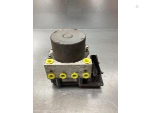 Gebruikte ABS Pomp Citroen C1 1.0 12V Prijs € 34,00 Margeregeling aangeboden door Gebr Opdam B.V.