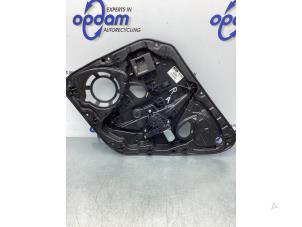 Gebruikte Raammechaniek 4Deurs rechts-achter Volvo V40 (MV) 1.6 D2 Prijs € 85,00 Margeregeling aangeboden door Gebr Opdam B.V.