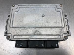 Gebruikte Computer Motormanagement Peugeot 407 (6D) 2.2 16V Prijs € 128,00 Margeregeling aangeboden door Gebr Opdam B.V.