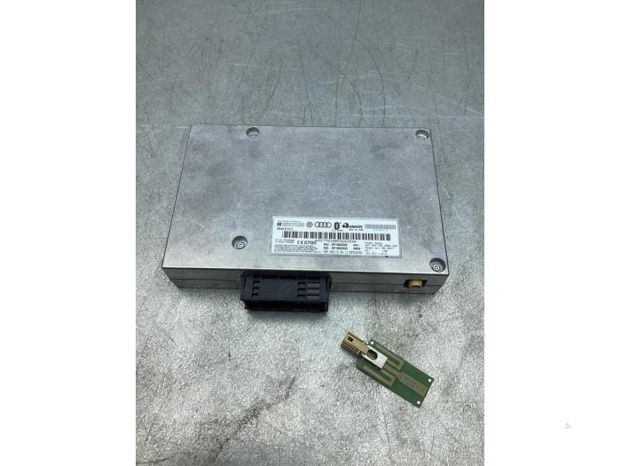 Gebruikte Bluetooth module Audi A3 Cabriolet (8P7) 1.8 TFSI 16V Prijs € 212,00 Margeregeling aangeboden door Gebr Opdam B.V.