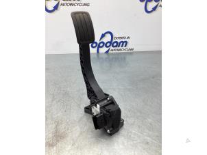 Gebruikte Sensor Gaspedaalpositie Peugeot 308 SW (L4/L9/LC/LJ/LR) 1.6 BlueHDi 120 Prijs € 30,00 Margeregeling aangeboden door Gebr Opdam B.V.