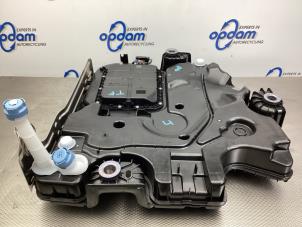 Nieuwe Adblue tank Citroen C4 Picasso Prijs € 1.028,50 Inclusief btw aangeboden door Gebr Opdam B.V.