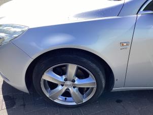 Gebruikte Scherm links-voor Opel Insignia 1.8 16V Ecotec Prijs € 100,00 Margeregeling aangeboden door Gebr Opdam B.V.