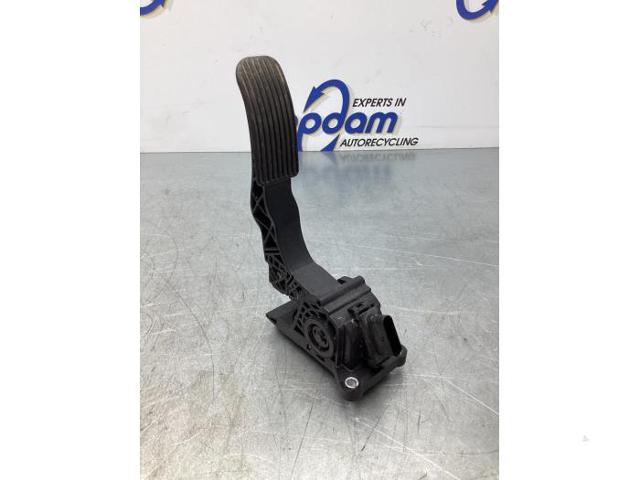 Gebruikte Gaspedaalpositie Sensor Mercedes Sprinter 5t (907.6) 314 CDI 2.1 D RWD Prijs € 64,00 Margeregeling aangeboden door Gebr Opdam B.V.