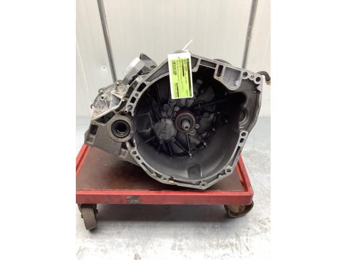 Gebruikte Versnellingsbak Renault Megane III Grandtour (KZ) 1.2 16V TCE 130 Prijs € 552,00 Margeregeling aangeboden door Gebr Opdam B.V.