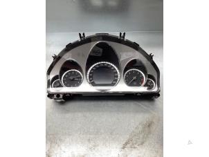 Gebruikte Kilometerteller KM Mercedes E (W212) E-350 CGI V6 24V BlueEfficiency Prijs € 170,00 Margeregeling aangeboden door Gebr Opdam B.V.