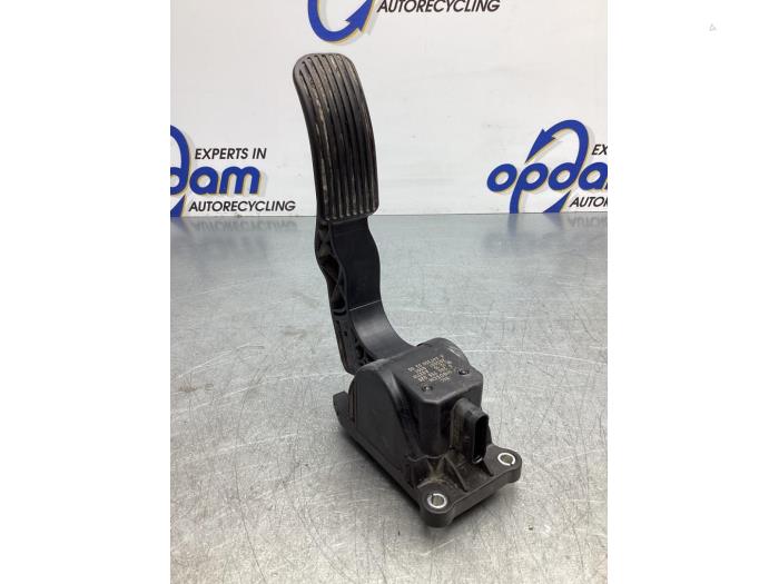 Gebruikte Gaspedaalpositie Sensor Mercedes Sprinter 3,5t (906.63) 319 CDI,BlueTEC V6 24V Prijs € 31,46 Inclusief btw aangeboden door Gebr Opdam B.V.