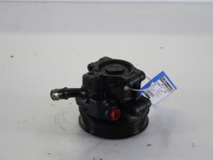 Gebruikte Stuurpomp Ford Focus 1 Wagon 1.8 TDdi Prijs € 26,00 Margeregeling aangeboden door Gebr Opdam B.V.